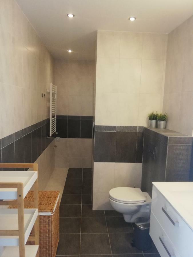 Senza Apartman Bratislava Exterior photo